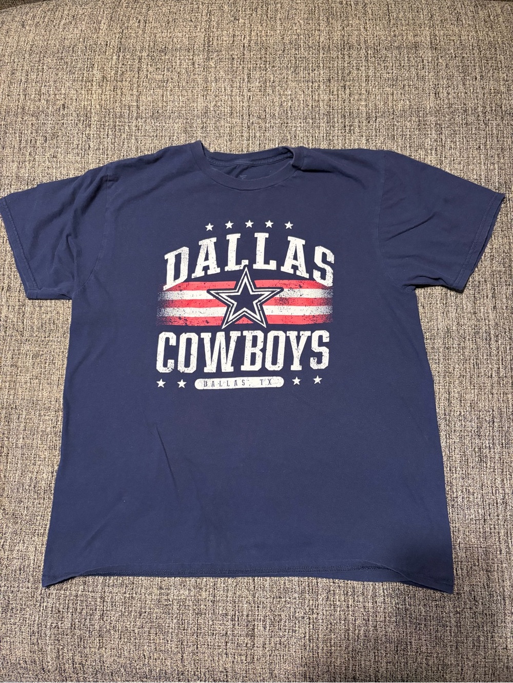Dallas Cowboys NFL Navy Blue Graphic America Tshirt Men’s Large